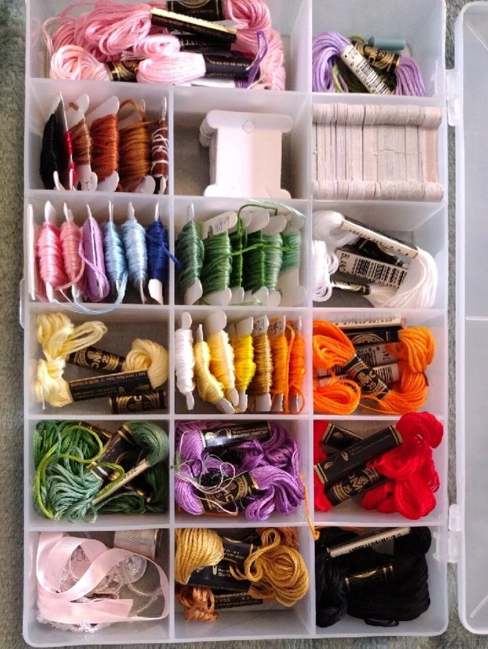 Assorted Embroidery Floss Organizer Box - Clear with Multicolor Threads